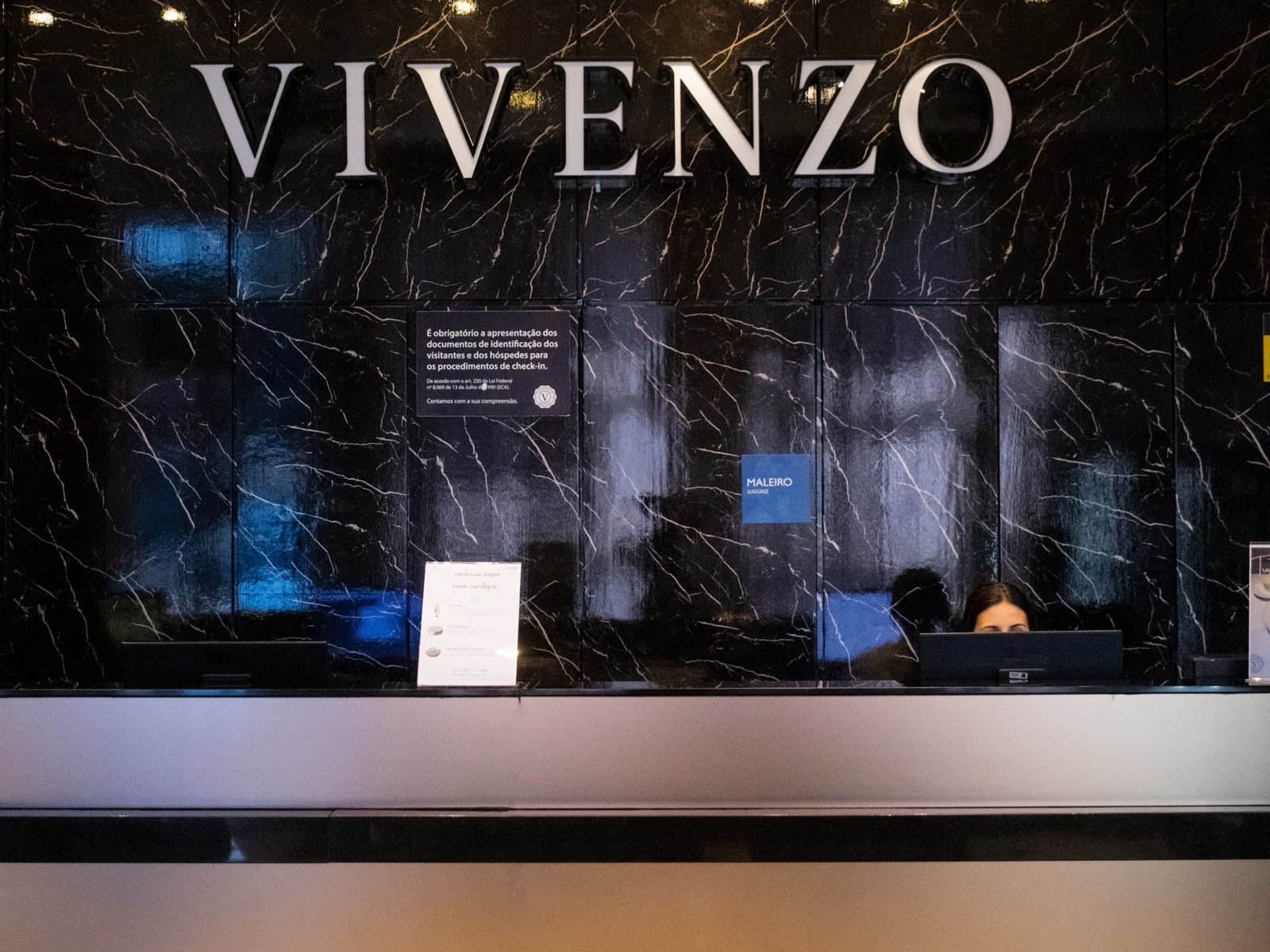 Recepção do Hotel Vivenzo